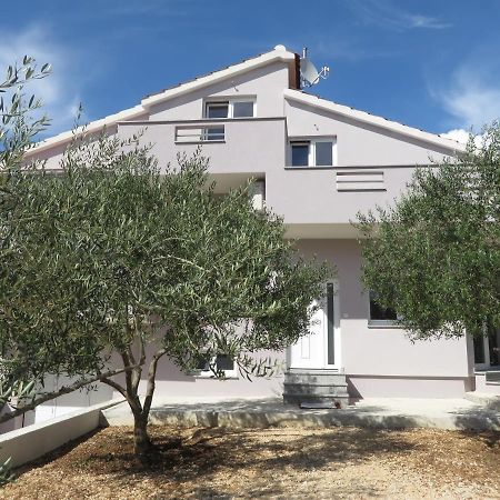 M&L Holliday Home Biograd Na Moru Exteriér fotografie