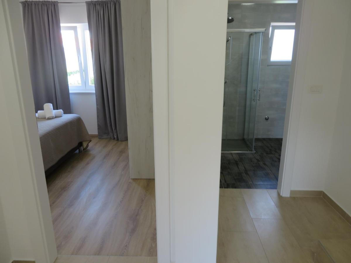 M&L Holliday Home Biograd Na Moru Exteriér fotografie